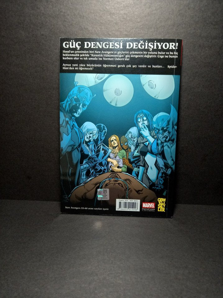 The New Avengers Cilt 12 - Güç Kaybı